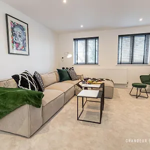 apt-elegant-townhouse-westbourne-sleeps-8-parking-the.tophotelsbath.com/